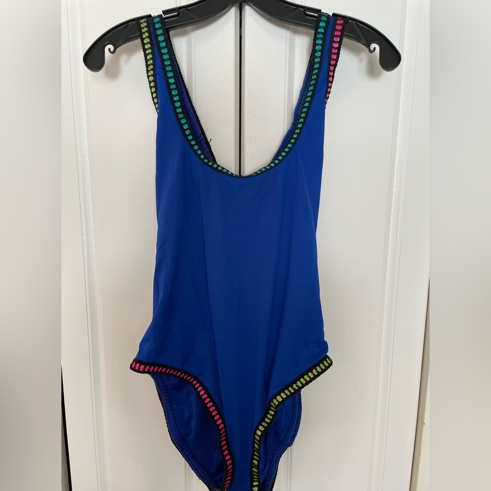 LIKE NEW La Blanca Bathing Suit-Size 10